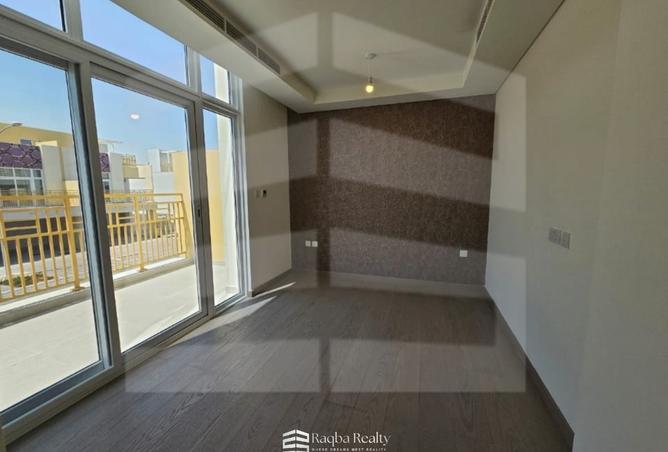 15200943 - Property Image 2