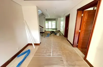 Villa - 3 Bedrooms - 4 Bathrooms for rent in Jumeirah 1 Villas - Jumeirah 1 - Jumeirah - Dubai