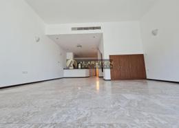 Huge Family Home| Luxurious Villa| Community View