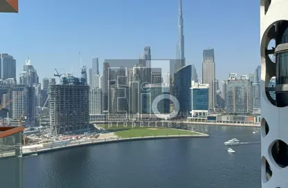 Apartment - 1 Bedroom - 2 Bathrooms for rent in Millennium Binghatti Residences - Business Bay - Dubai