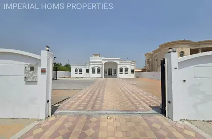 فيلا - 3 غرف نوم - 5 حمامات للبيع في الجرف 2 - الجرف - عجمان وسط المدينة - عجمان