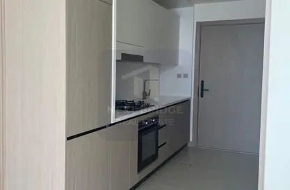 شقة - 1 حمام للايجار في بن غاطي اورورا - الضاحية 12 - قرية الجميرا سركل - دبي