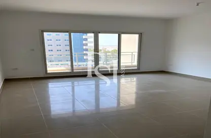 Apartment - 2 Bedrooms - 2 Bathrooms for sale in Tower 2 - Al Reef Downtown - Al Reef - Abu Dhabi