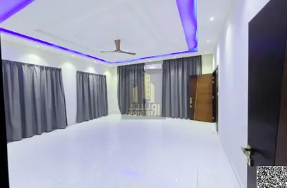 فيلا - 5 غرف نوم - 7 حمامات للبيع في الزاهية جاردنز - الزاهية - عجمان