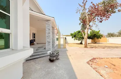 Villa - 5 Bedrooms - 5 Bathrooms for rent in Umm Suqeim 3 Villas - Umm Suqeim 3 - Umm Suqeim - Dubai