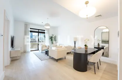 شقة - 2 غرف نوم - 3 حمامات للبيع في ينسون 2 - ينسون - المدينة القديمة - دبي شقة - 2 غرف نوم - 3 حمامات للبيع في ينسون 2 - ينسون - المدينة القديمة - دبي