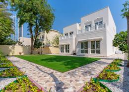 Villa - 4 bedrooms - 4 bathrooms for rent in Meadows 1 - Meadows - Dubai