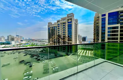 Apartment - 2 Bedrooms - 3 Bathrooms for rent in Dome Tower - Al Jaddaf - Dubai