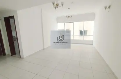 Apartment - 1 Bedroom - 2 Bathrooms for rent in New Al Taawun Road - Al Taawun - Sharjah