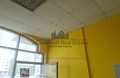 Shop - Studio for rent in Abu Shagara building - Abu shagara - Sharjah