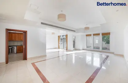 Empty Room image for: Villa - 3 Bedrooms - 4 Bathrooms for sale in Al Mesk Villas - Dubai Marina - Dubai, Image 1