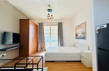 Apartment - Studio - 1 Bathroom for rent in Lakeside Tower C - Lakeside Residence - Dubai Production City (IMPZ) - Dubai