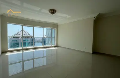 شقة - 3 غرف نوم - 5 حمامات للايجار في المجاز 1 - المجاز - الشارقة