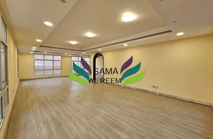 فيلا - 4 غرف نوم - 4 حمامات للايجار في فلل الجميرا 1 - جميرا 1 - الجميرا - دبي فيلا - 4 غرف نوم - 4 حمامات للايجار في فلل الجميرا 1 - جميرا 1 - الجميرا - دبي