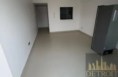 Apartment - 1 Bedroom - 2 Bathrooms for rent in Jeewar - District 11 - Jumeirah Village Circle - Dubai Apartment - 1 Bedroom - 2 Bathrooms for rent in Jeewar - District 11 - Jumeirah Village Circle - Dubai