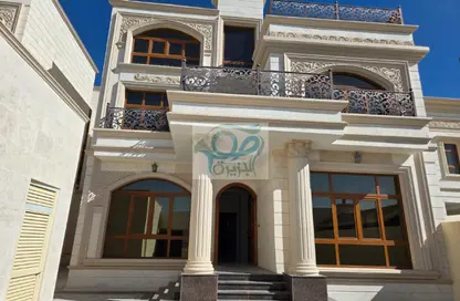 Villa - 7 Bedrooms for rent in Khalifa City - Abu Dhabi