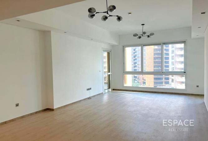 15072701 - Property Image 3