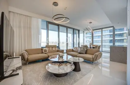 Living Room image for: Apartment - 3 Bedrooms - 4 Bathrooms for sale in Beach Isle - EMAAR Beachfront - Dubai Harbour - Dubai, Image 1