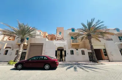 Villa - 3 Bedrooms - 5 Bathrooms for rent in Al Mushrif - Abu Dhabi