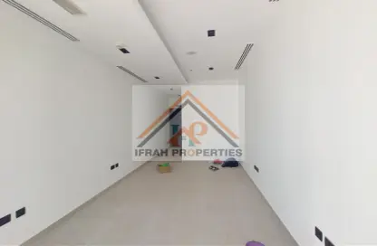 Prime Location | Fully Fitted || Vacant Office