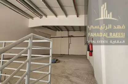 مستودع - استوديو - 1 حمام للايجار في الجرف الصناعية 1 - الجرف الصناعية - عجمان