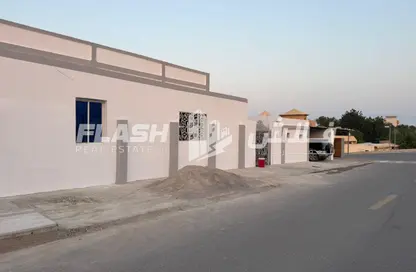 مجمع سكني للبيع في الظيت - رأس الخيمة