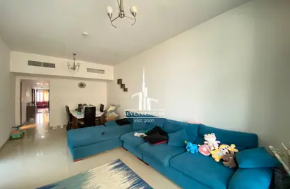 Apartment - 2 Bedrooms - 2 Bathrooms for sale in UniEstate Sports Tower - Dubai Sports City - Dubai