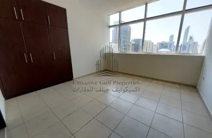 Apartment - 2 Bedrooms - 3 Bathrooms for rent in Emirates Tower - Hamdan Street - Abu Dhabi