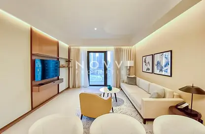 Living Room image for: Apartment - 2 Bedrooms - 3 Bathrooms for rent in Opera Grand - Burj Khalifa Area - Downtown Dubai - Dubai, Image 1