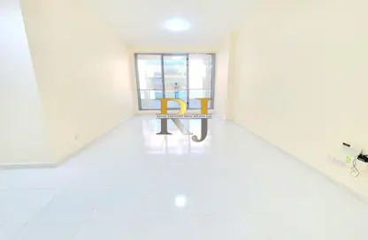 Apartment - 2 Bedrooms - 2 Bathrooms for rent in Golden Sands 8 - Mankhool - Bur Dubai - Dubai