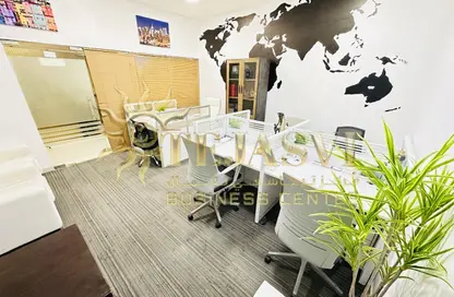 مكتب - استوديو - 1 حمام للايجار في الفجر كومبلكس - عود ميثاء - بر دبي - دبي