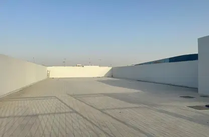 أرض - استوديو للايجار في المنطقة الصناعية رقم 5 - المنطقة الصناعية بالشارقة - الشارقة