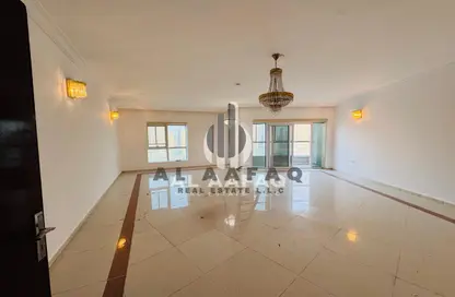 Apartment - 3 Bedrooms - 4 Bathrooms for rent in Al Marwa Tower 3 - Al Marwa Towers - Al Khan - Sharjah