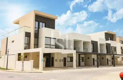 Townhouse - 5 Bedrooms - 7 Bathrooms for sale in Faya at Bloom Gardens - Bloom Gardens - Al Salam Street - Abu Dhabi