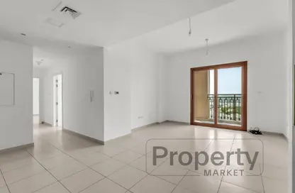 Apartment - 2 Bedrooms - 2 Bathrooms for sale in Zahra Breeze Apartments 4A - Zahra Breeze Apartments - Town Square - Dubai