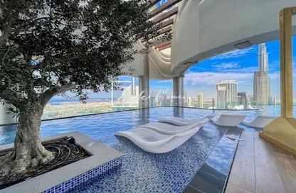 Apartment - 1 Bedroom - 2 Bathrooms for sale in Paramount Tower Hotel  and  Residences - Business Bay - Dubai