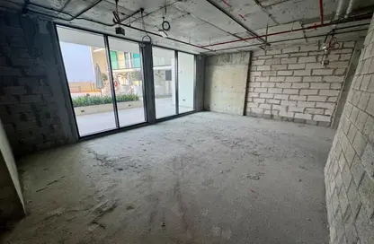 Office Space - Studio - 1 Bathroom for rent in Binghatti Azure - Jumeirah Village Circle - Dubai