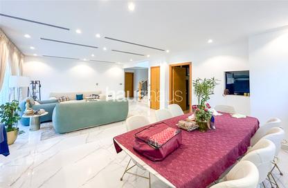 Villa - 4 Bedrooms - 5 Bathrooms for rent in Legacy - Jumeirah Park - Dubai