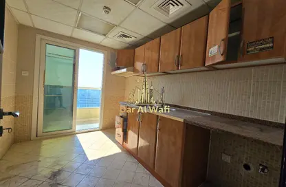 Apartment - 1 Bedroom - 2 Bathrooms for rent in Al Nahda Complex - Al Nahda - Sharjah