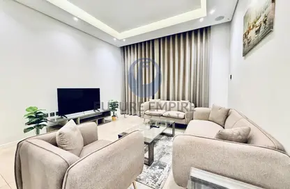 Duplex - 1 Bedroom - 2 Bathrooms for rent in Diamond Building - Jumeirah Garden City - Al Satwa - Dubai