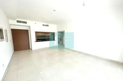 Empty Room image for: Apartment - 2 Bedrooms - 3 Bathrooms for rent in Ansam 3 - Ansam - Yas Island - Abu Dhabi, Image 1