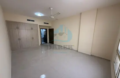 شقة - 3 غرف نوم - 3 حمامات للايجار في 2 المويهات - المويهات - عجمان
