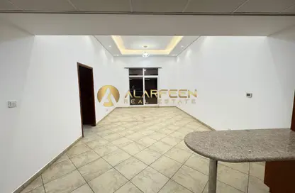 شقة - غرفة نوم - 2 حمامات للايجار في 2 ردهة وستن - ردهة وستن - مدينة السيارات - دبي شقة - غرفة نوم - 2 حمامات للايجار في 2 ردهة وستن - ردهة وستن - مدينة السيارات - دبي