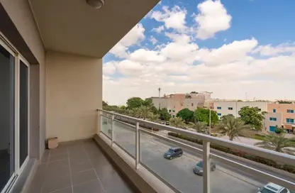 Apartment - 2 Bedrooms - 3 Bathrooms for sale in Al Reef Downtown - Al Reef - Abu Dhabi