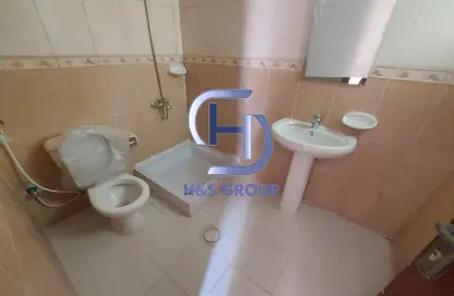 Apartment - Studio - 1 Bathroom for rent in Al Shamsi 2 - Muwaileh Commercial - Sharjah