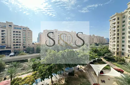 Apartment - 1 Bedroom - 2 Bathrooms for rent in Jash Hamad - Shoreline Apartments - Palm Jumeirah - Dubai