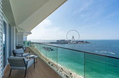 Apartment - 3 Bedrooms - 4 Bathrooms for sale in La Vie - Jumeirah Beach Residence - Dubai