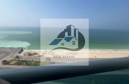 شقة - 2 غرف نوم - 2 حمامات للايجار في مساكن كورنيش عجمان - طريق كورنيش عجمان - عجمان