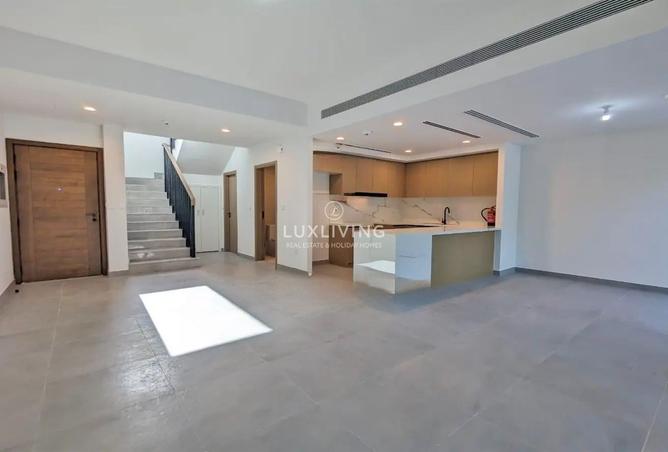 15218194 - Property Image 2