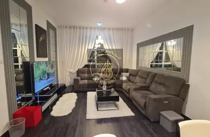 Apartment - 1 Bedroom - 1 Bathroom for rent in Ajman Creek Towers - Al Rashidiya 1 - Al Rashidiya - Ajman